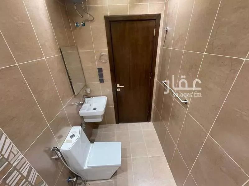 5 bedroom apartment in Al Rashidiyyah 17