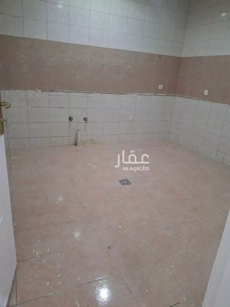 شقة 4 غرف في الكعكية 5