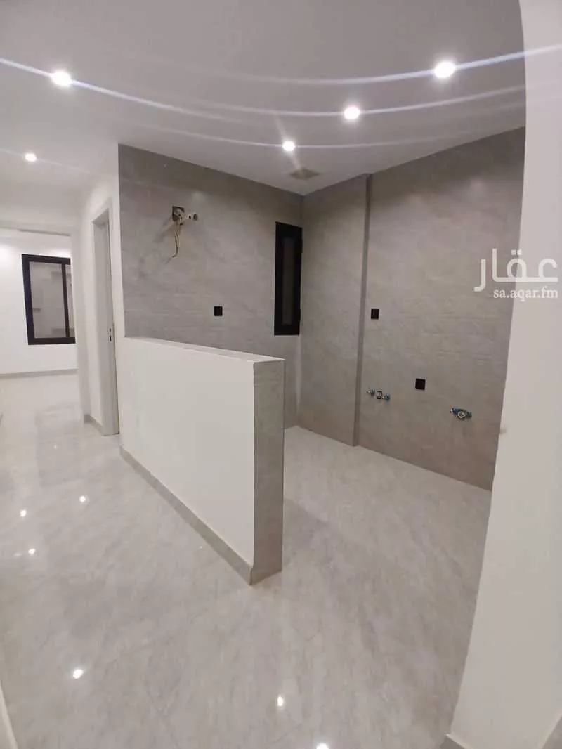 3 bedroom apartment in Batha Quraysh 9