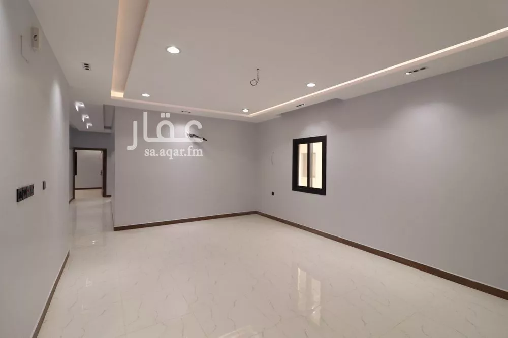 4 bedroom apartment in Ayn Al Khayf 7