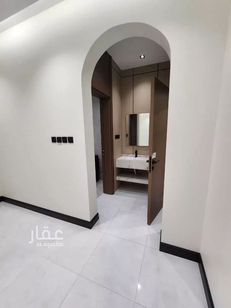 6 bedroom apartment in Al Rashidiyyah 19