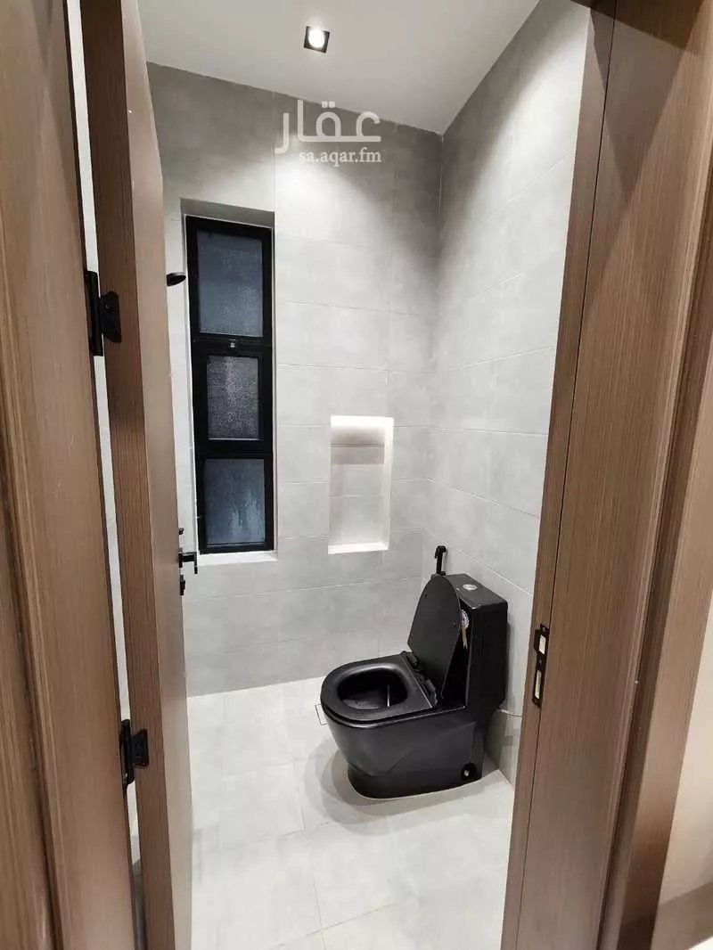 6 bedroom apartment in Al Rashidiyyah 6