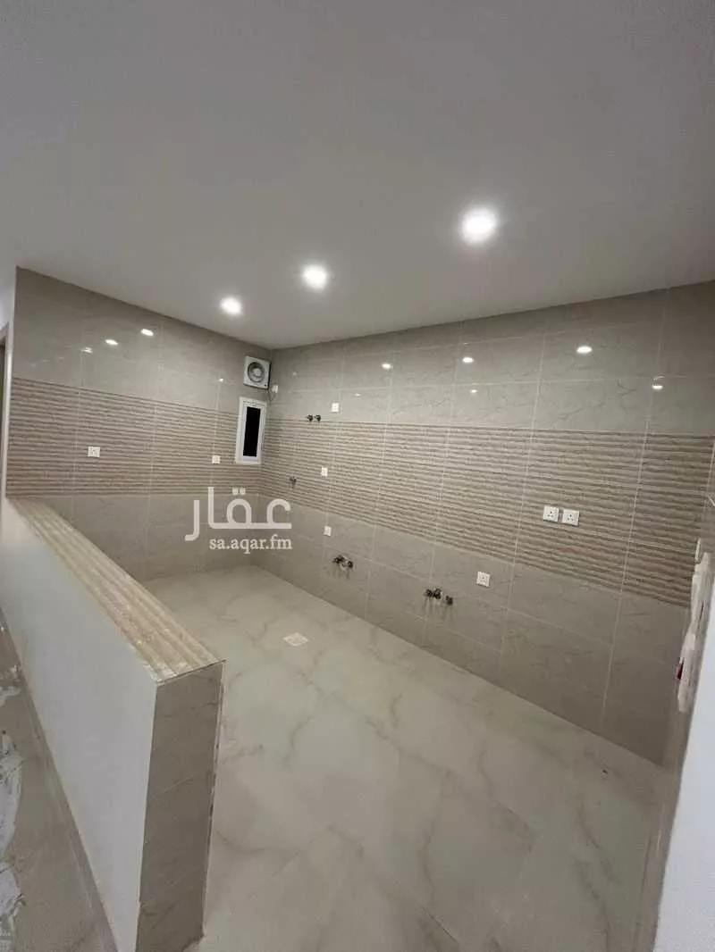 4 bedroom apartment in Batha Quraysh 4