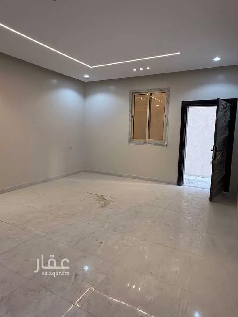 5 bedroom apartment in Al Difa 2