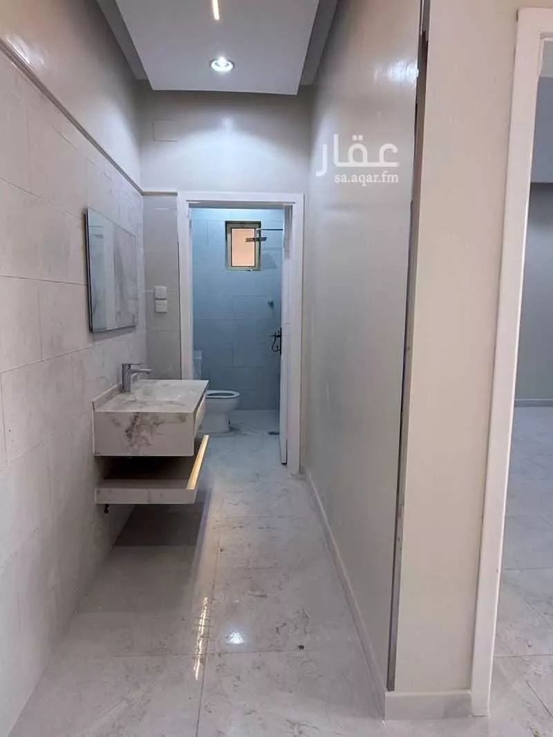 5 bedroom apartment in Al Difa 7