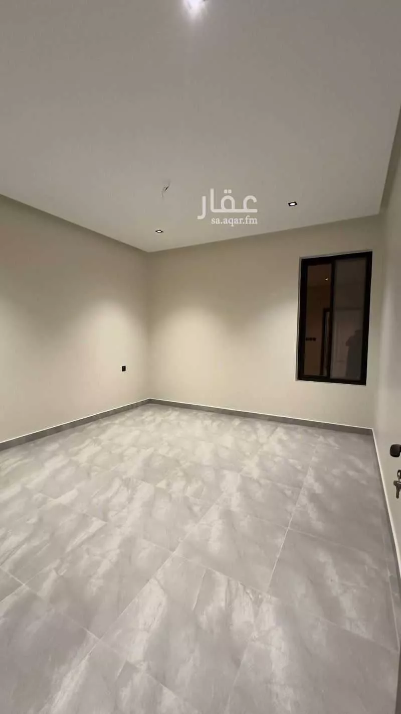 4 bedroom apartment in Batha Quraysh 12