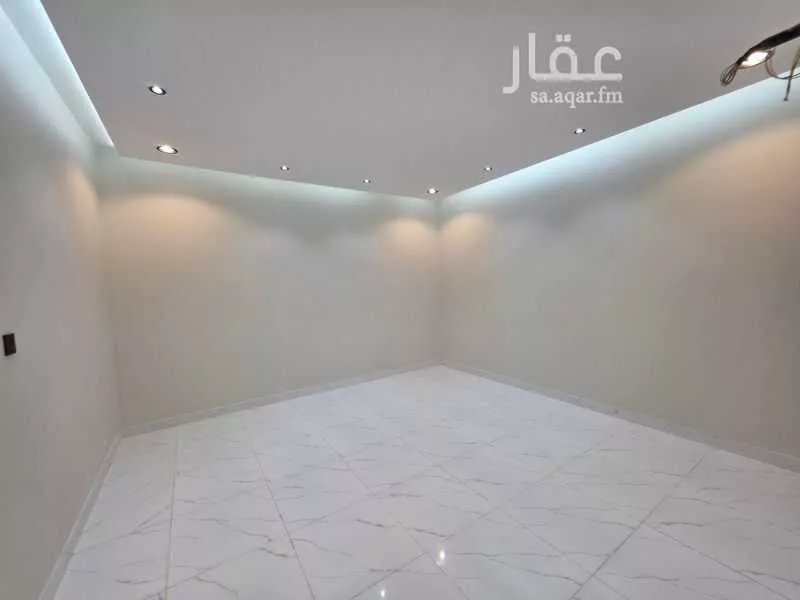 شقة 5 غرف في الراشدية 4