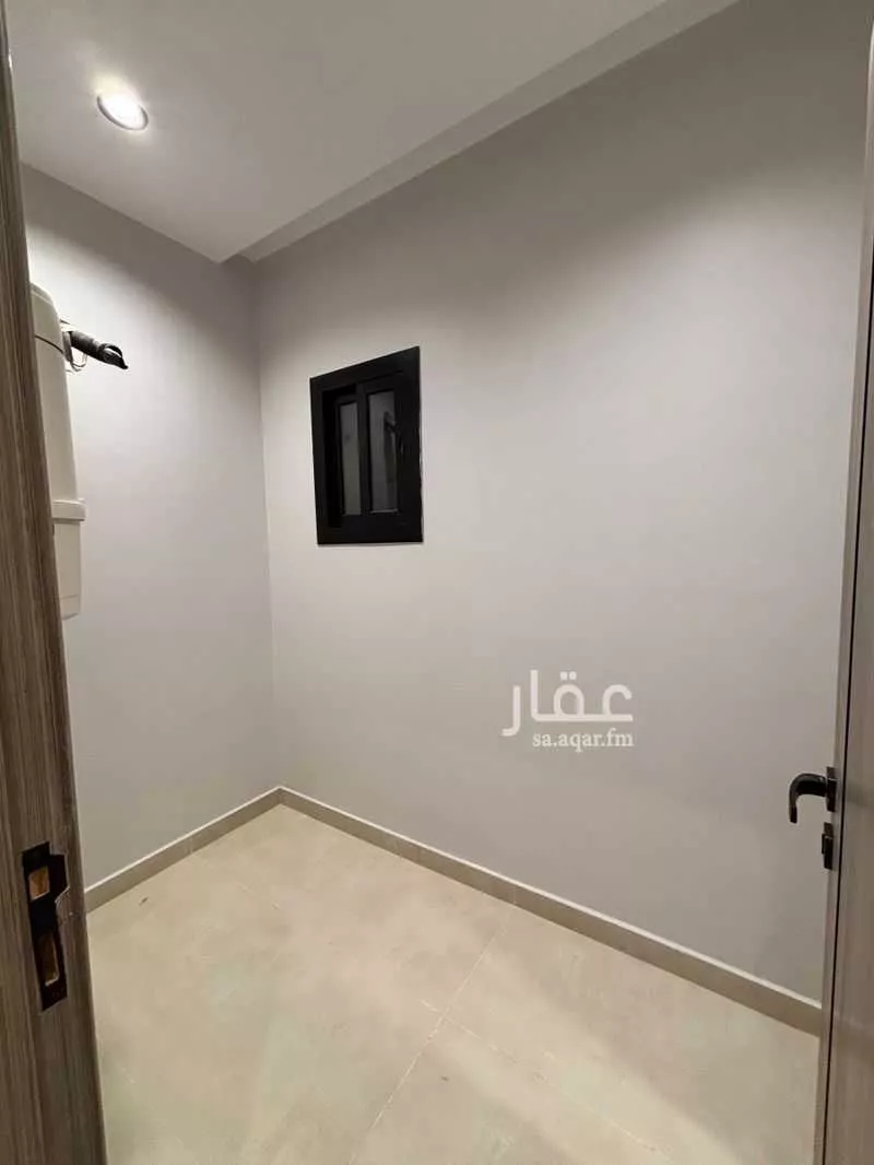 شقة 5 غرف في الملك فهد 7