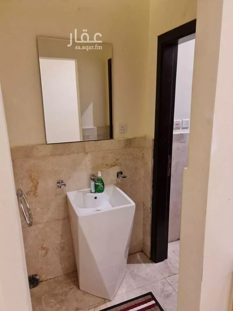 3 bedroom apartment in Al Awali 5