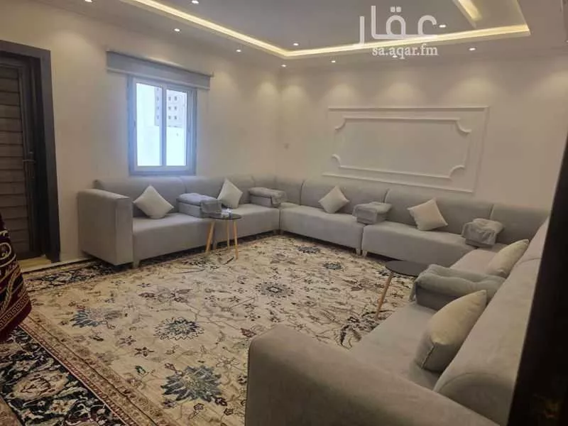 شقة 3 غرف في بطحاء قريش 4