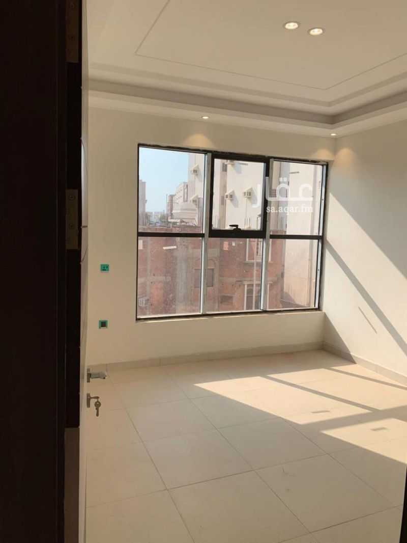 3 bedroom apartment in Al Khalidiyyah, Makkah 6