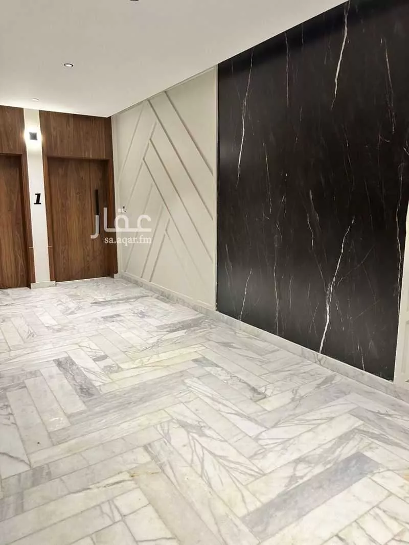 5 bedroom apartment in King Fahd 4