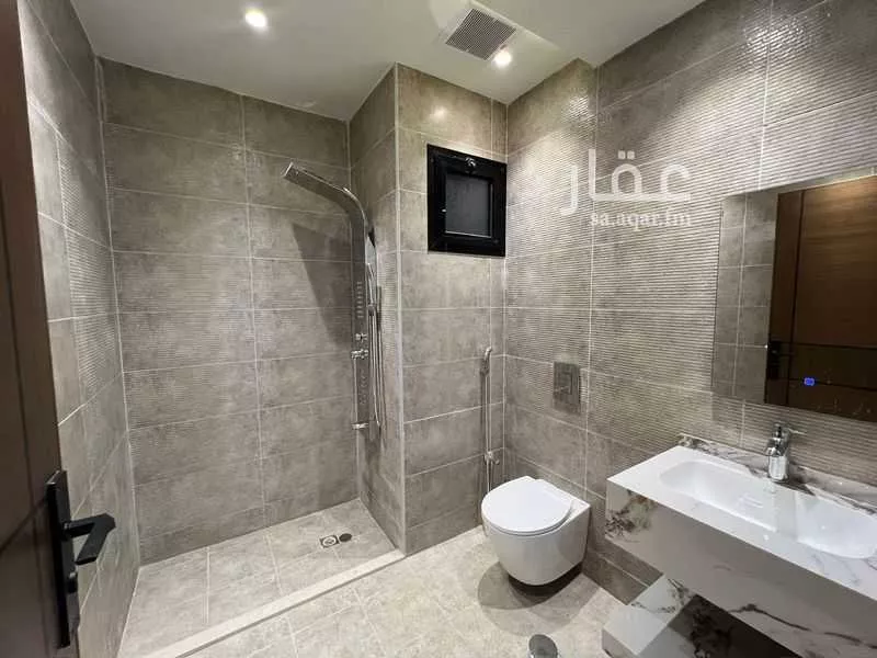 5 bedroom apartment in Al Shawqiyyah 12
