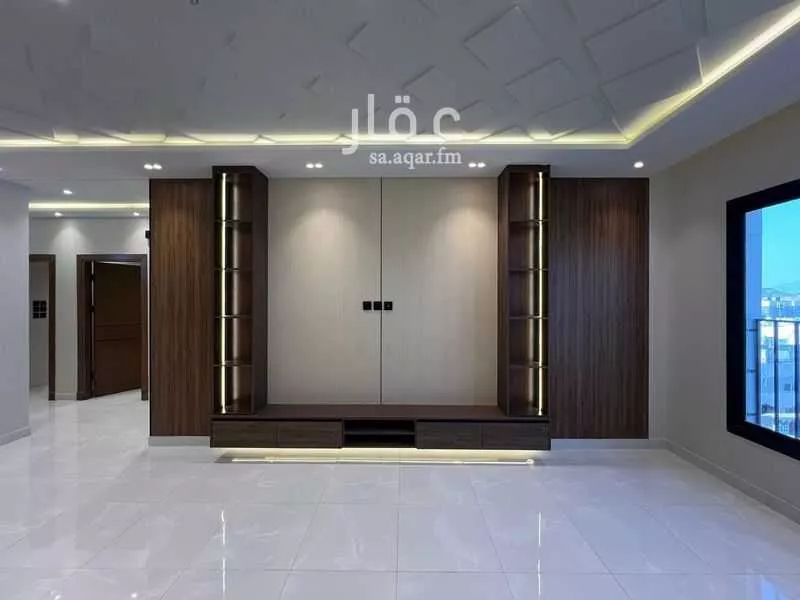 5 bedroom apartment in Al Shawqiyyah 4