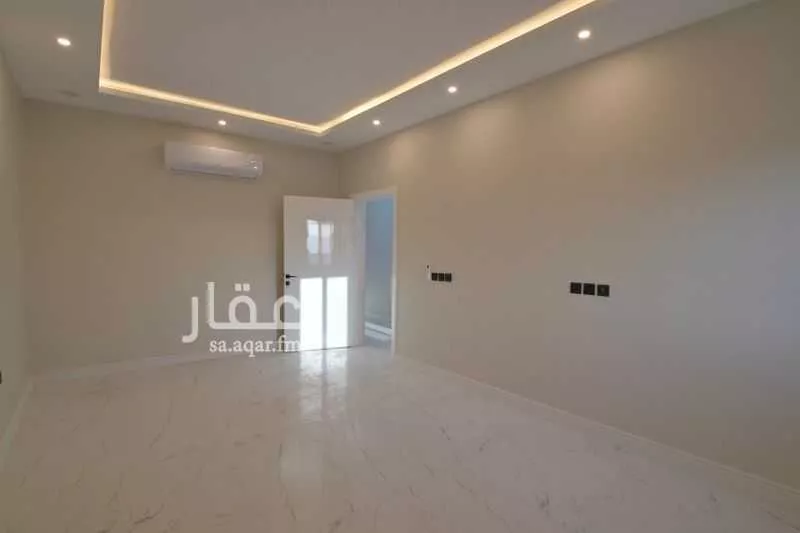4 bedroom apartment in Ayn Al Khayf 7