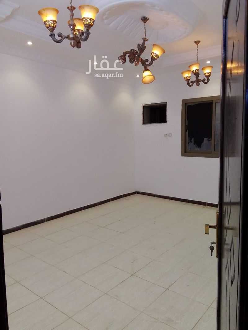 4 bedroom apartment in Al Dhahirah, Madinah 5