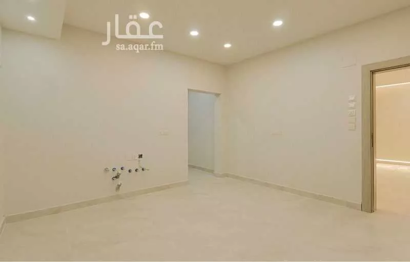 4 bedroom apartment in Al Ranuna, Madinah 7