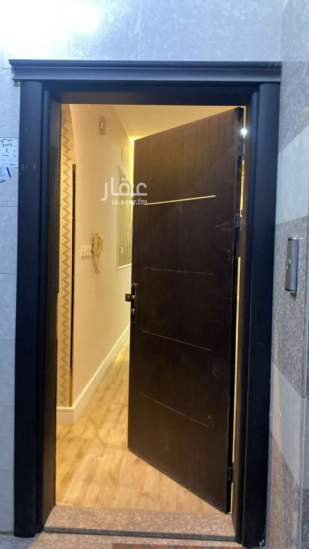 6 bedroom apartment in Al Khalidiyyah 7