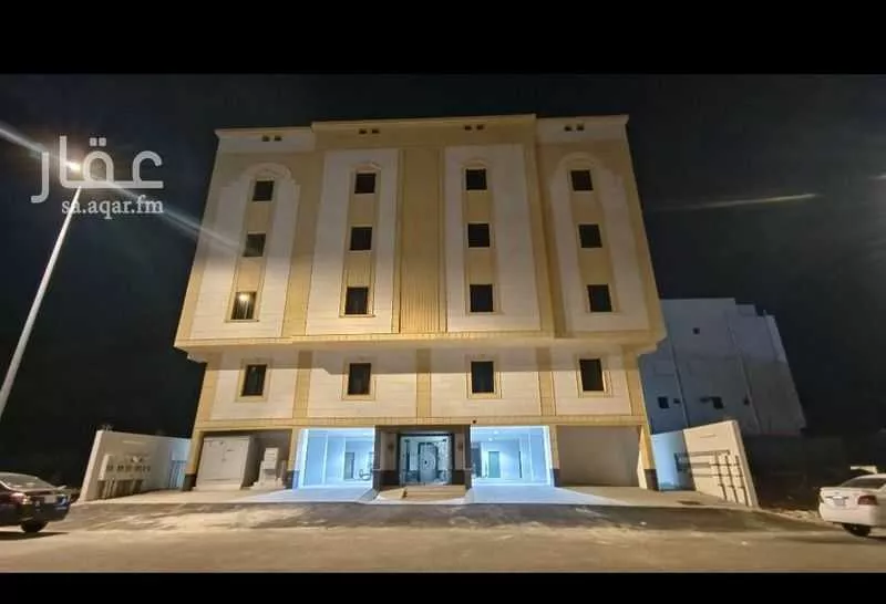 5 bedroom apartment in Al Buhayrat 7
