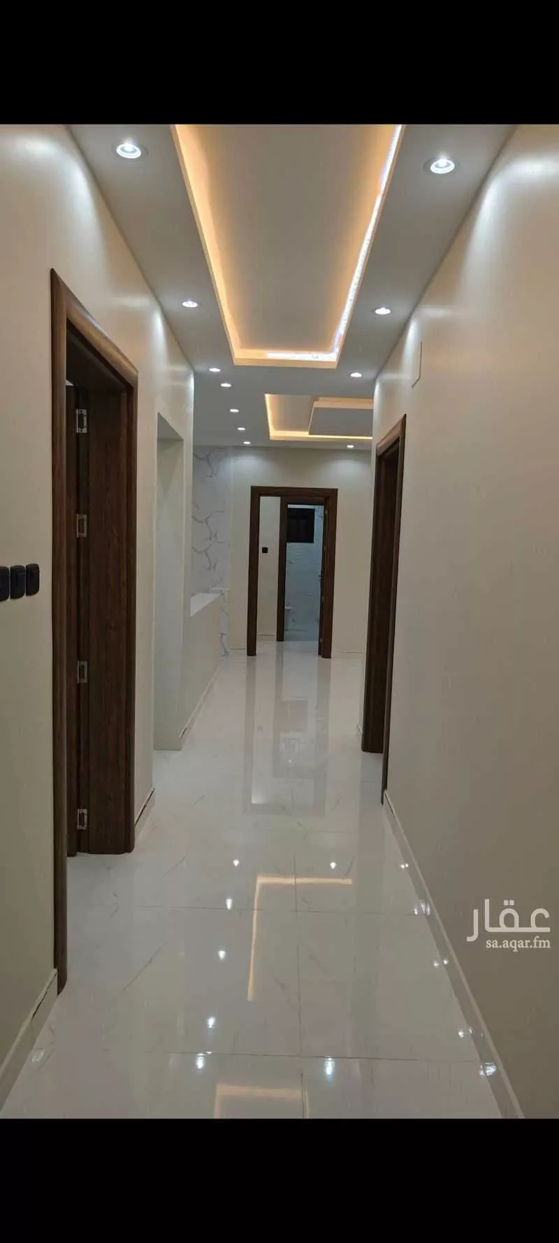5 bedroom apartment in Al Buhayrat 9