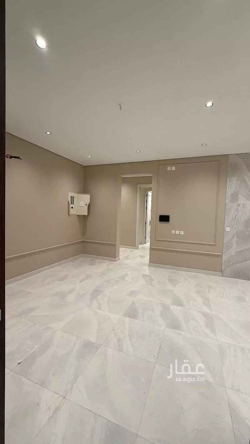 5 bedroom apartment in King Fahd 6
