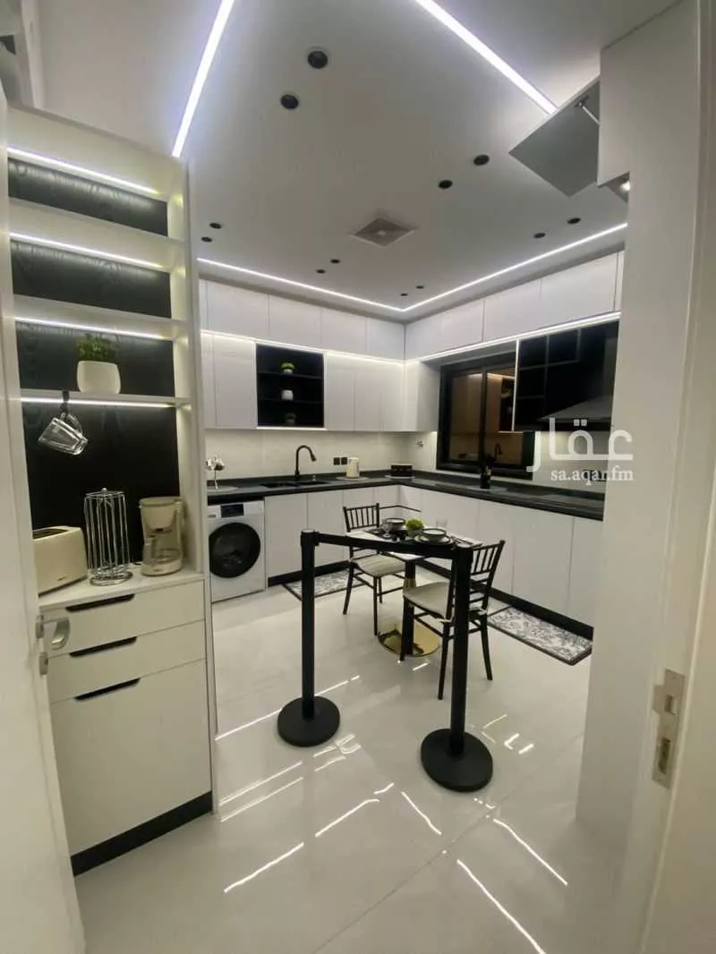4 bedroom apartment in Shawran 9