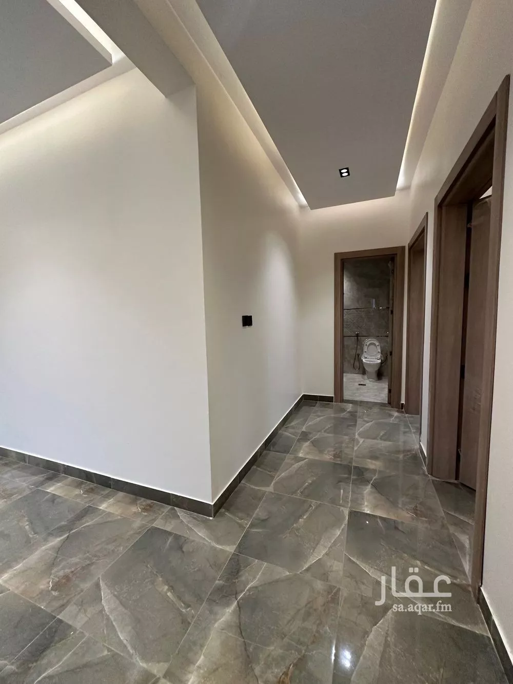 5 bedroom apartment in Mudhainib 12
