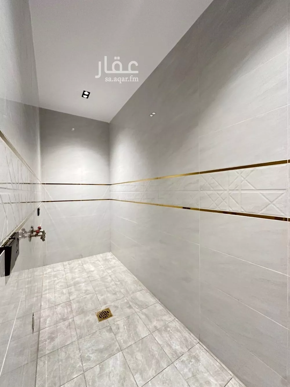 5 bedroom apartment in Mudhainib 7