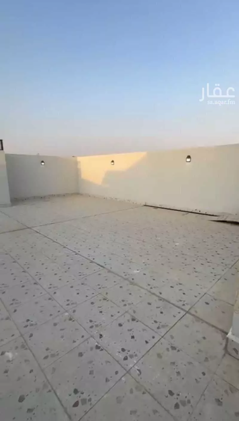 شقة 4 غرف في الملك فهد 16
