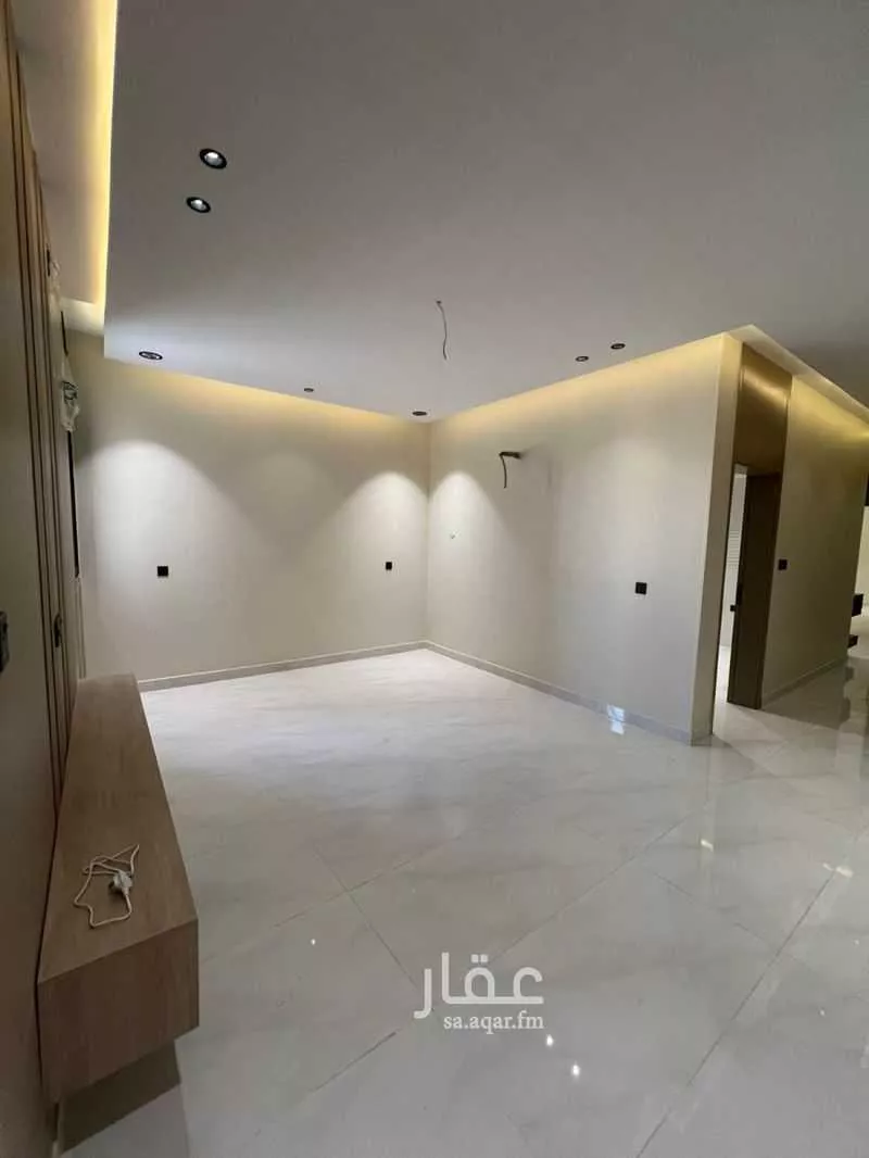 5 bedroom apartment in Al Buhayrat 3