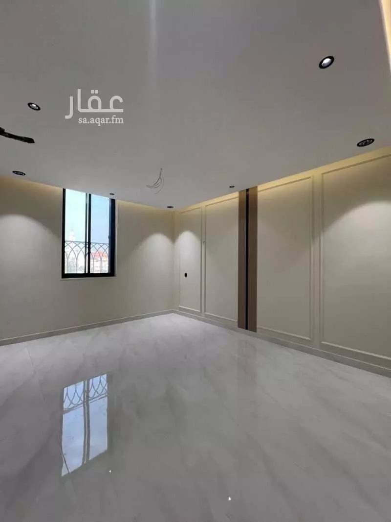 5 bedroom apartment in Al Buhayrat 4