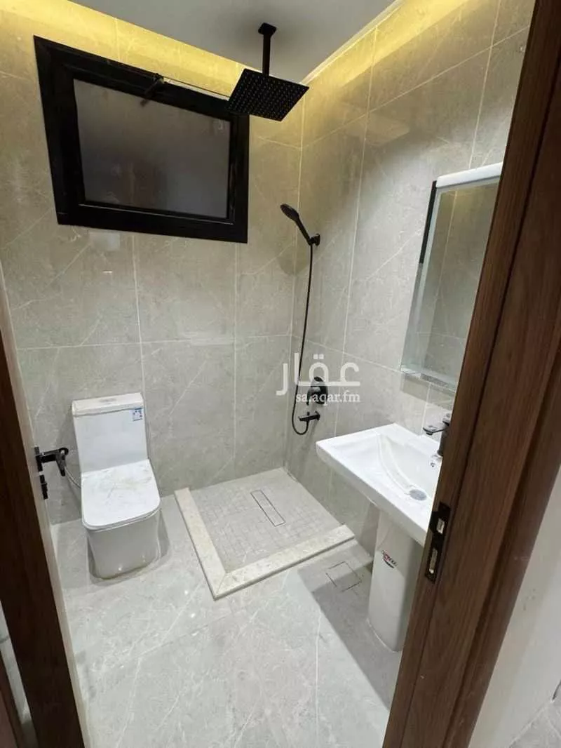 4 bedroom apartment in Shawran 6