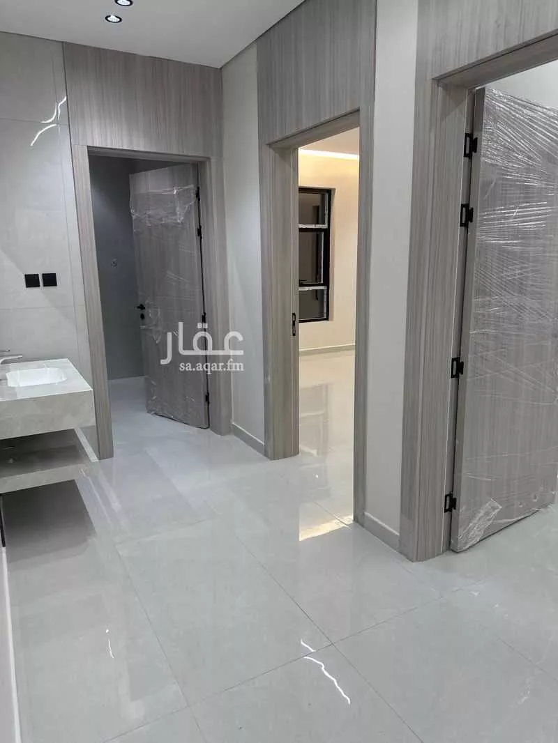 6 bedroom apartment in Al Difa 7