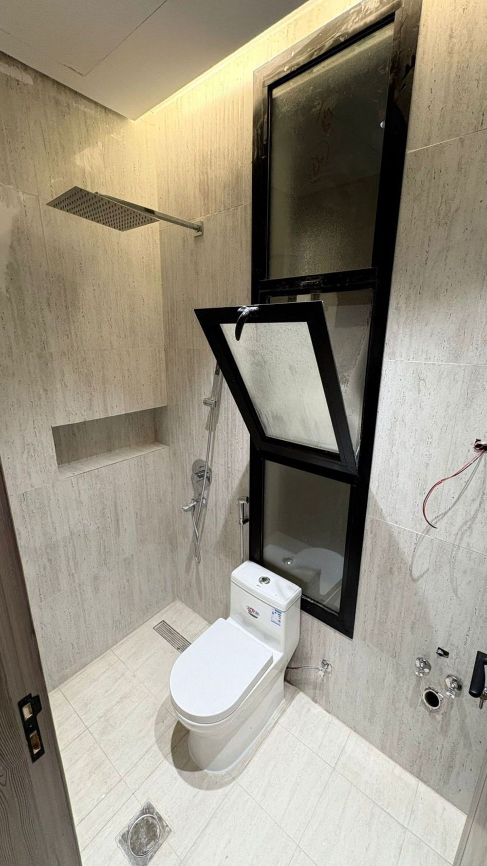 5 bedroom apartment in Warqan, Madinah 5