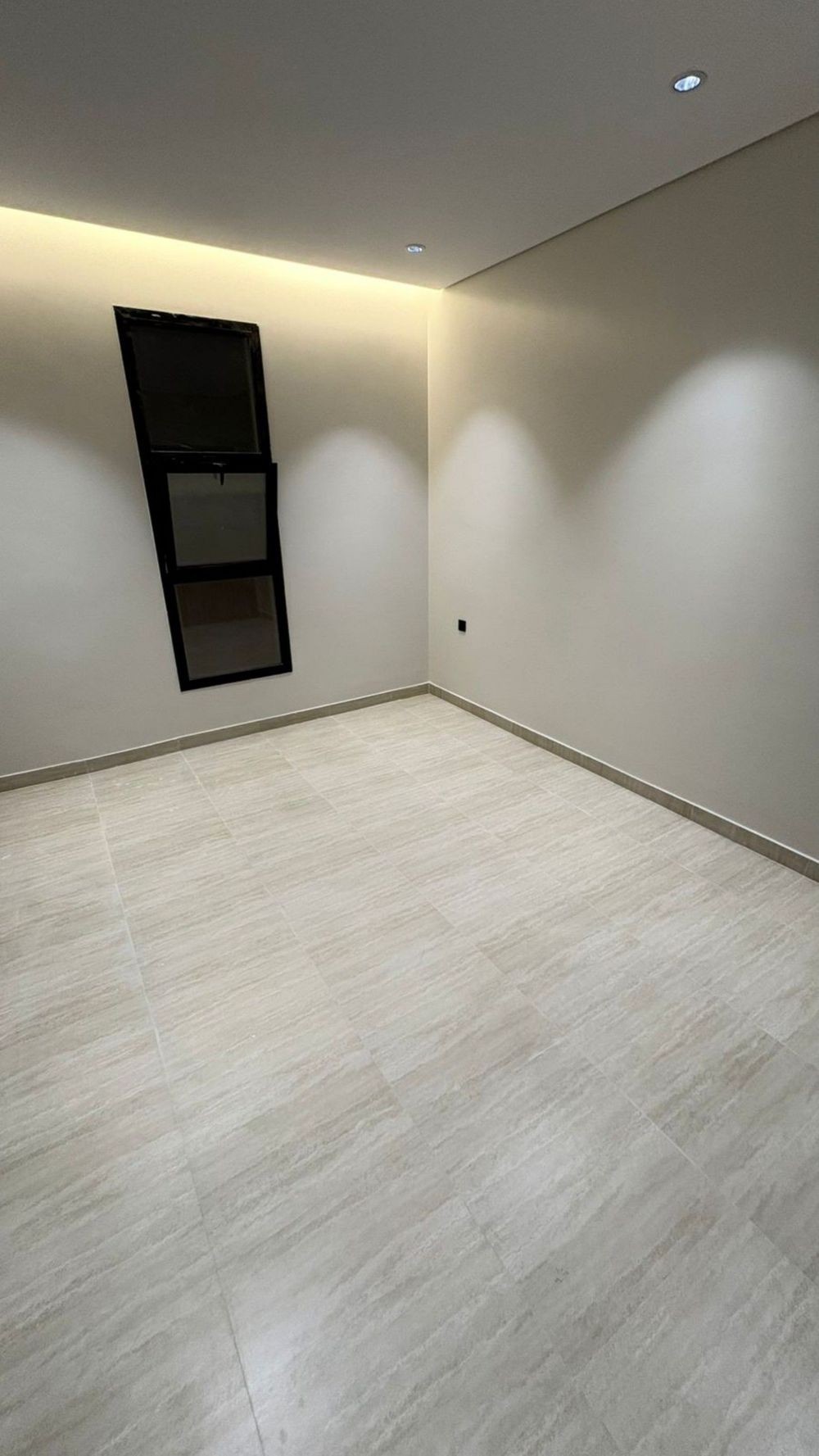 5 bedroom apartment in Warqan, Madinah 9
