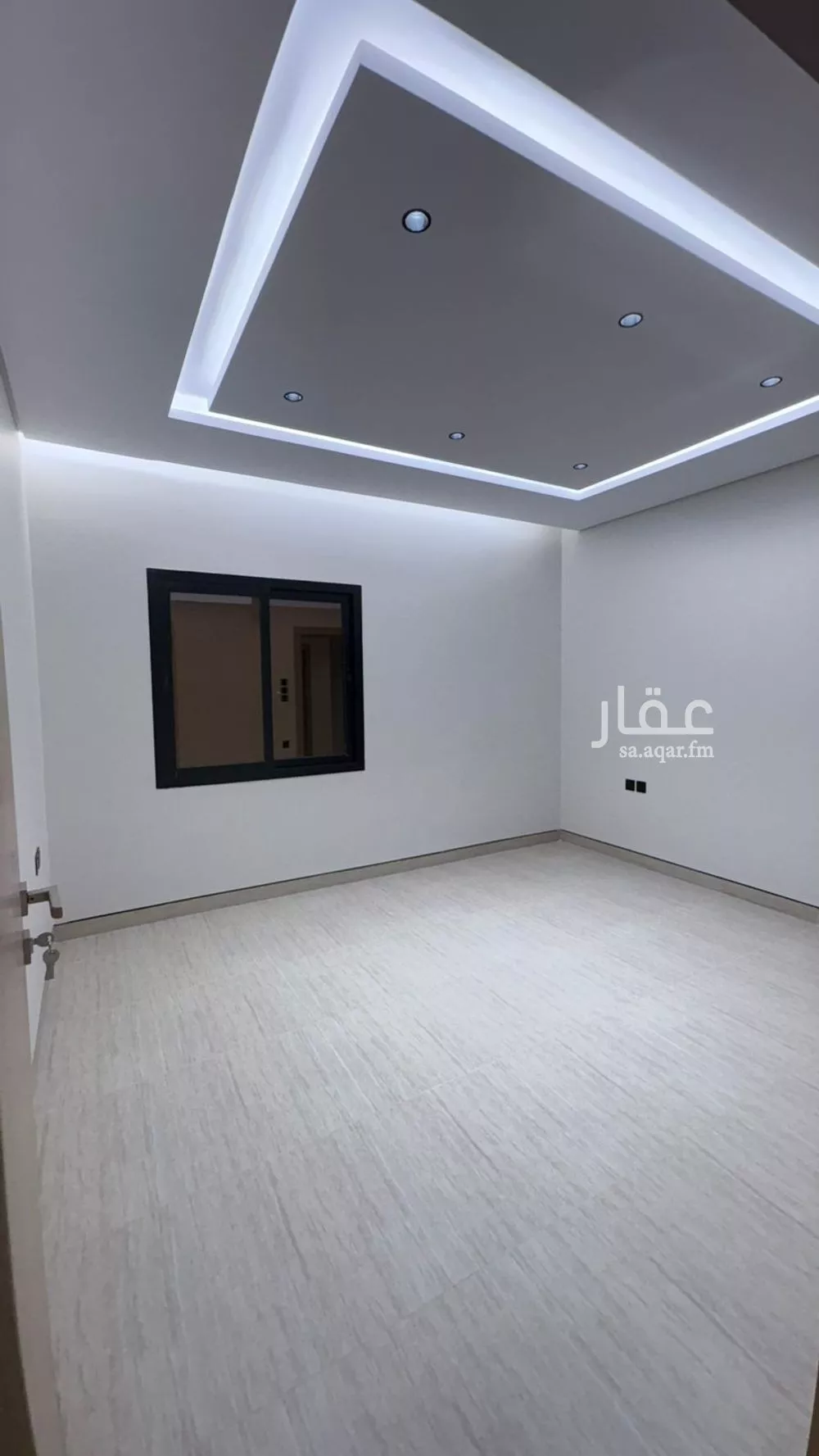 شقة 5 غرف في الدفاع 3