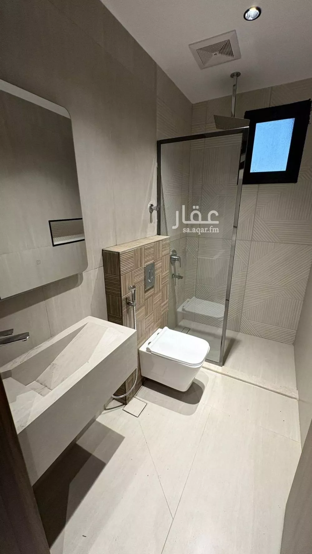 شقة 4 غرف في شوران 7