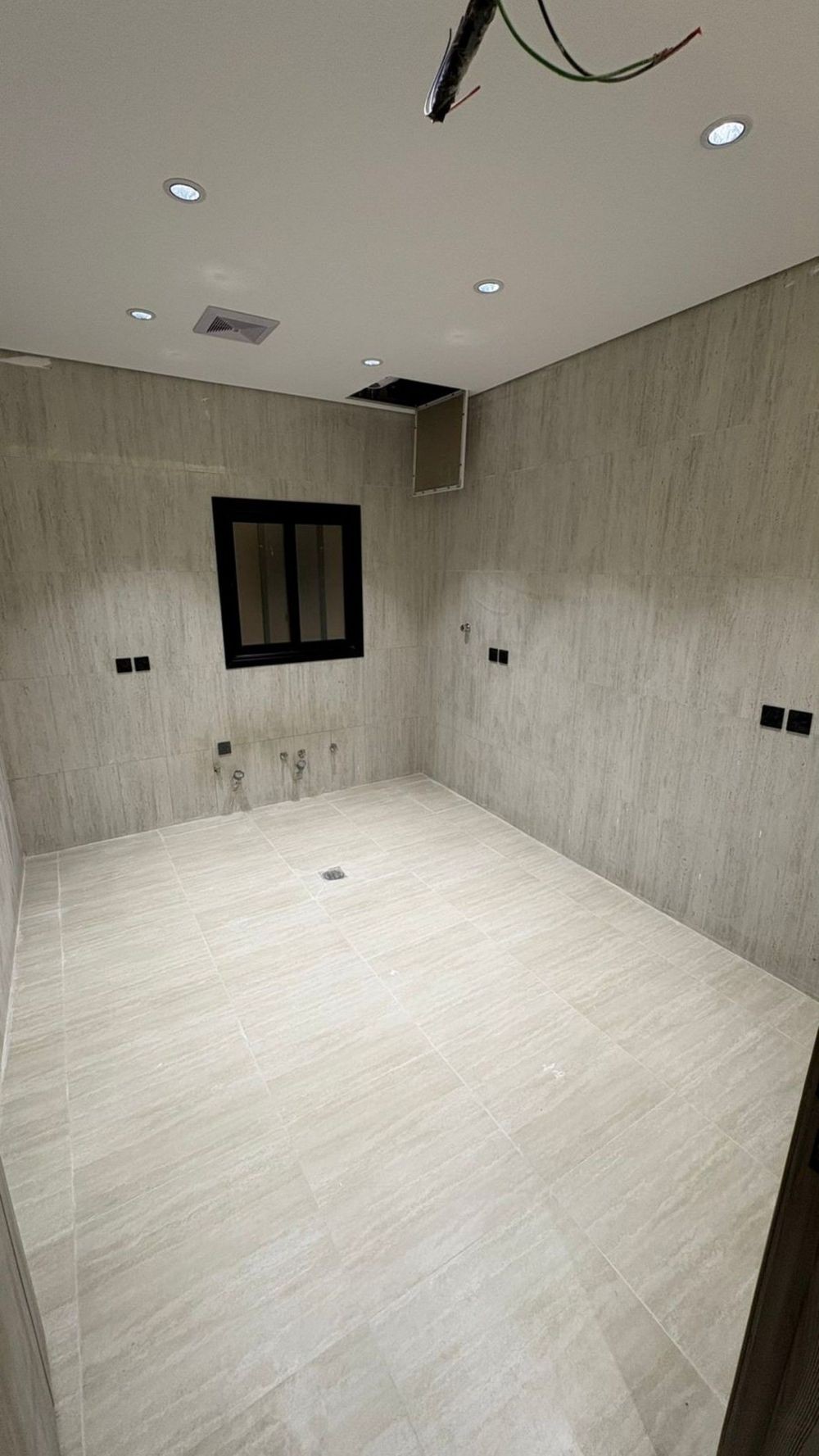 5 bedroom apartment in Warqan, Madinah 14