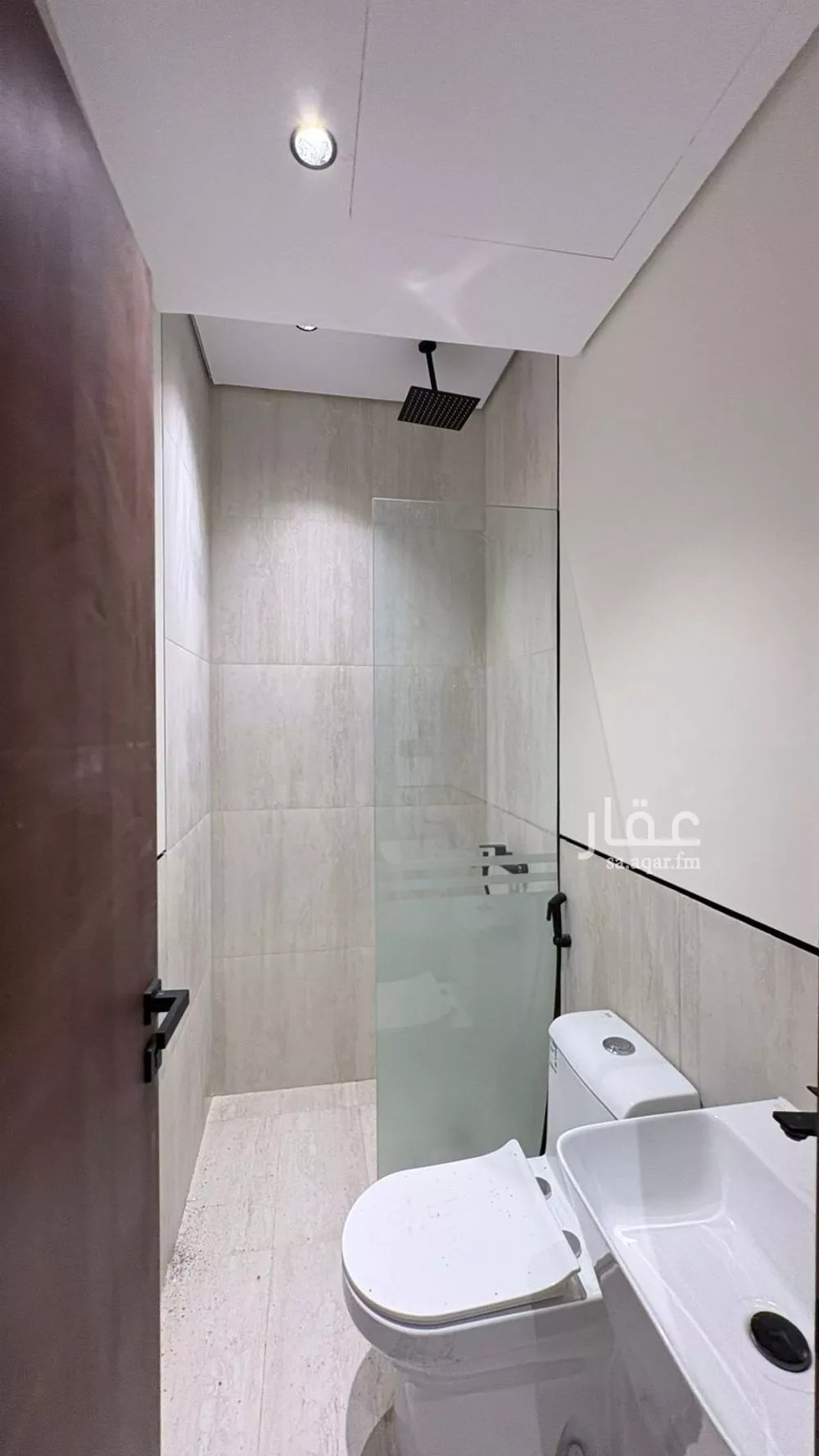 4 bedroom apartment in Ayn Al Khayf 3