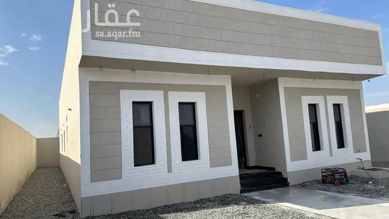 دور 4 غرف في الملك فهد 2
