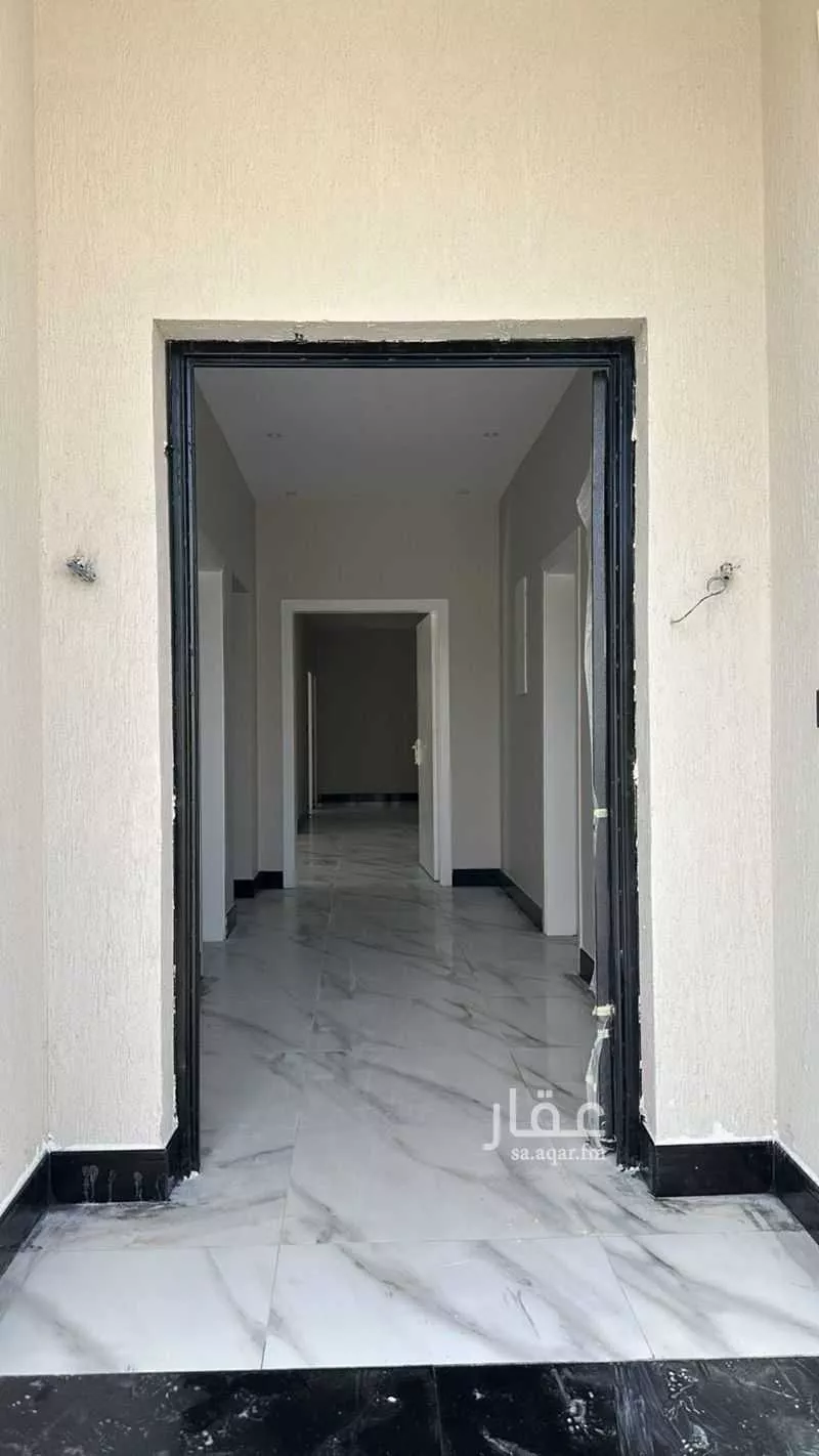 دور 4 غرف في الملك فهد 6