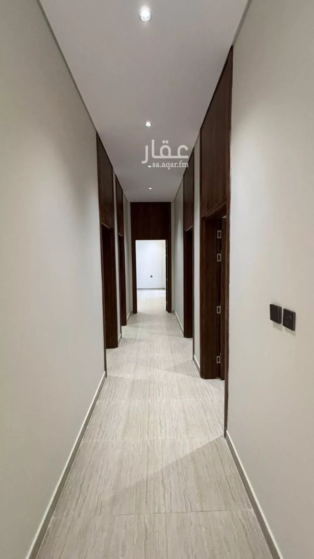 دور 5 غرف في نبلاء 14