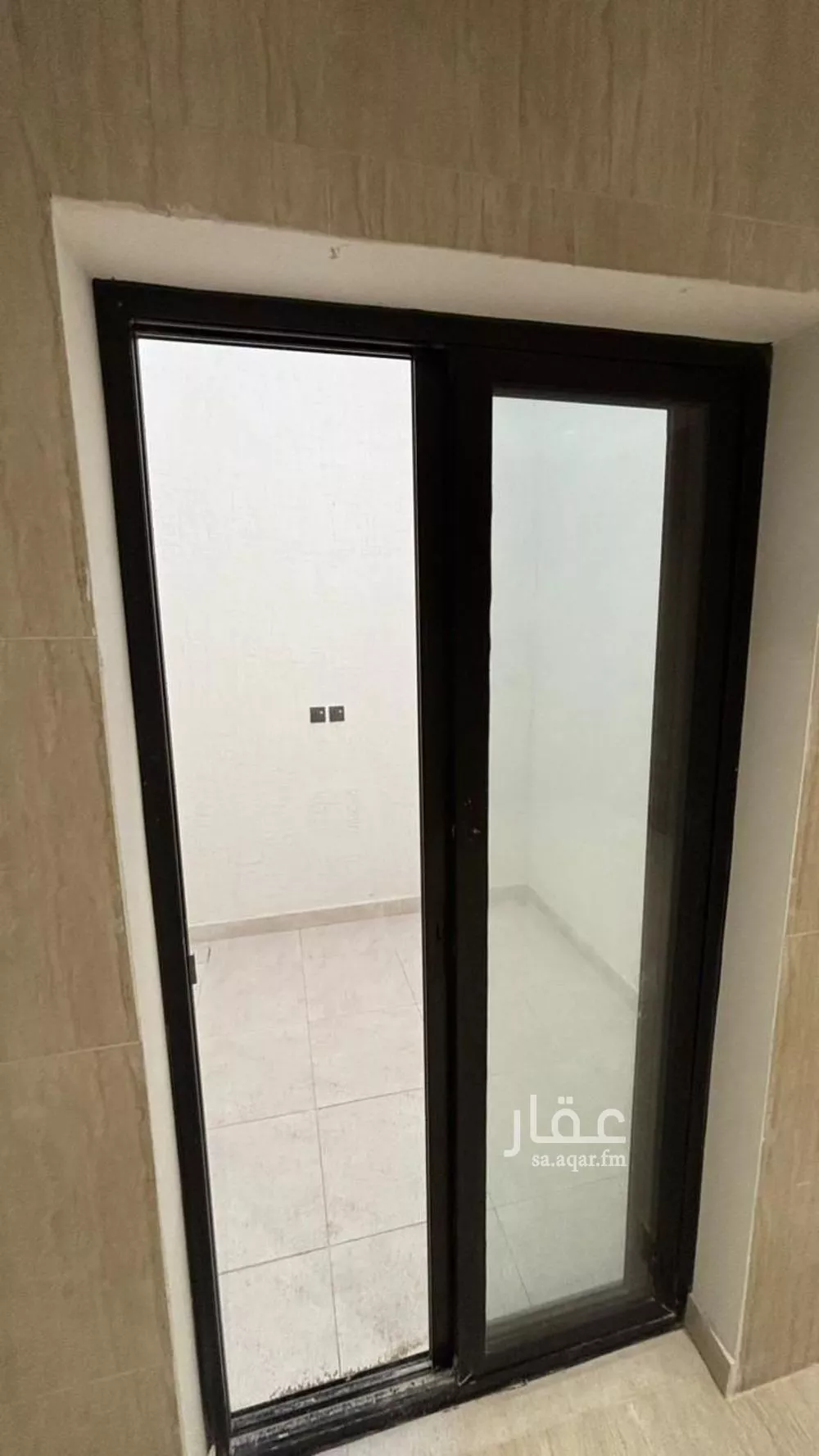 دور 5 غرف في نبلاء 15