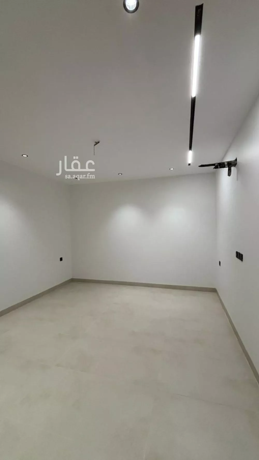 دور 5 غرف في نبلاء 11