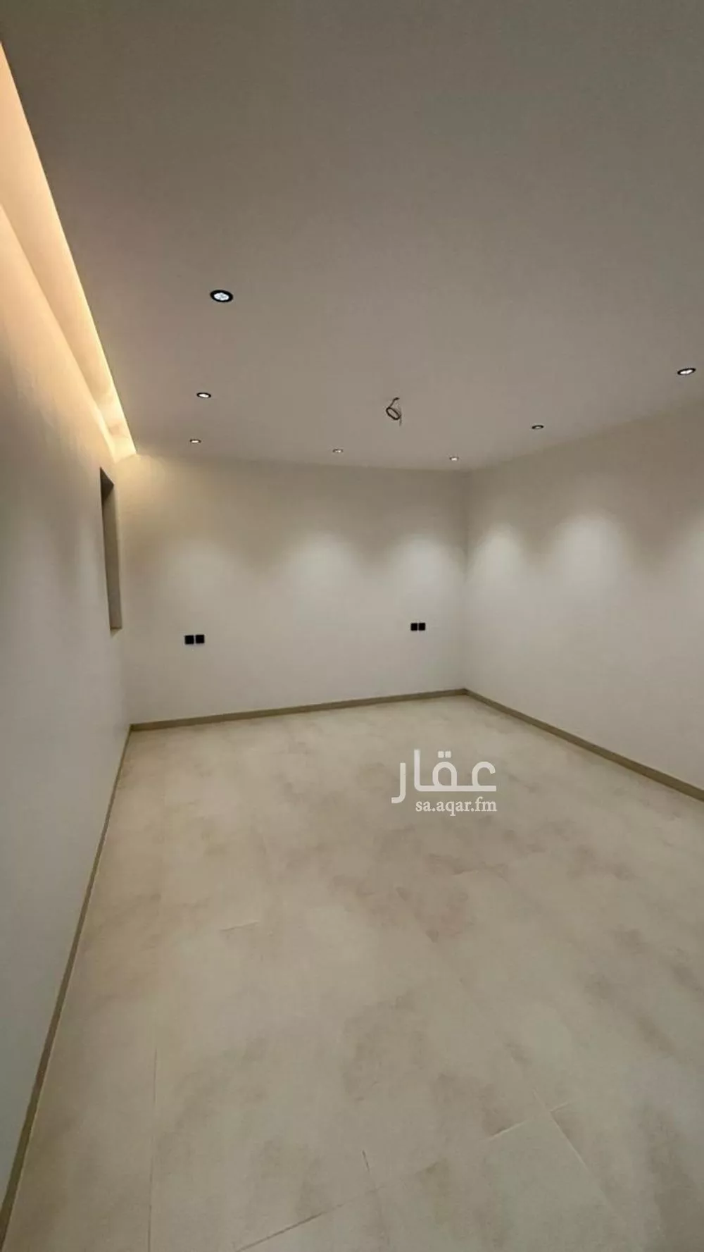 دور 5 غرف في نبلاء 13