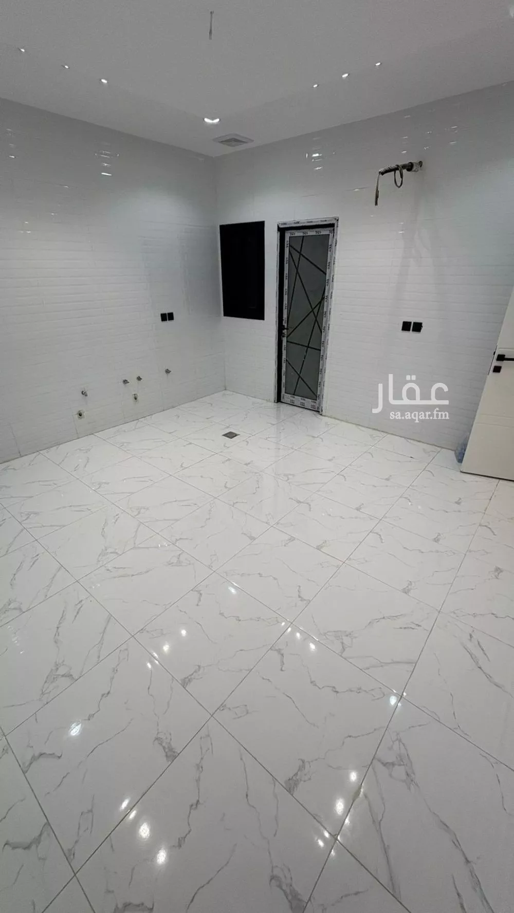 دور 6 غرف في الجصة 9