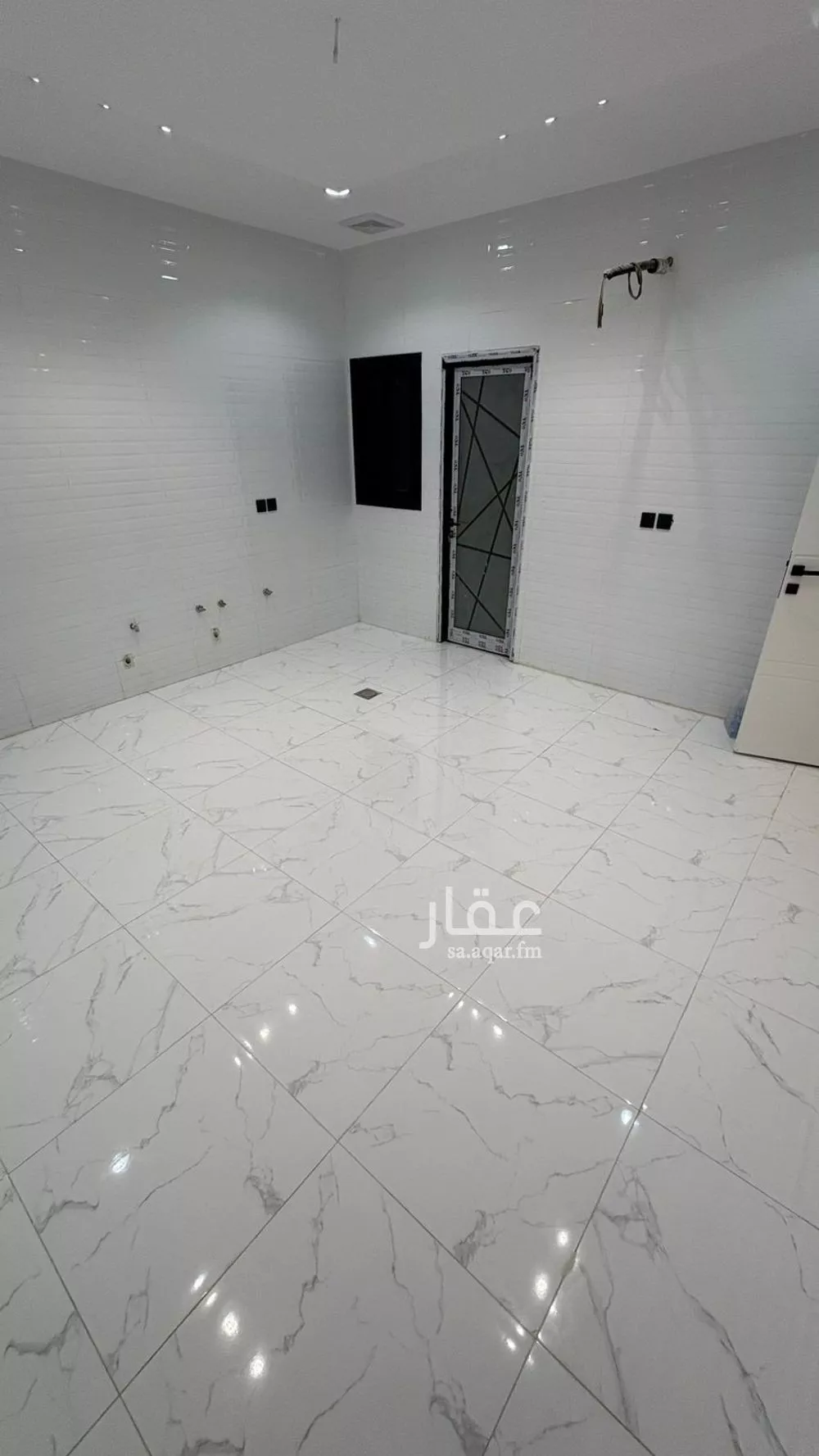 دور 6 غرف في الجصة 10