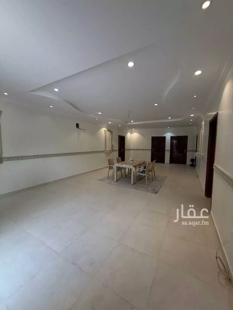 5 bedroom floor in Warqan 5