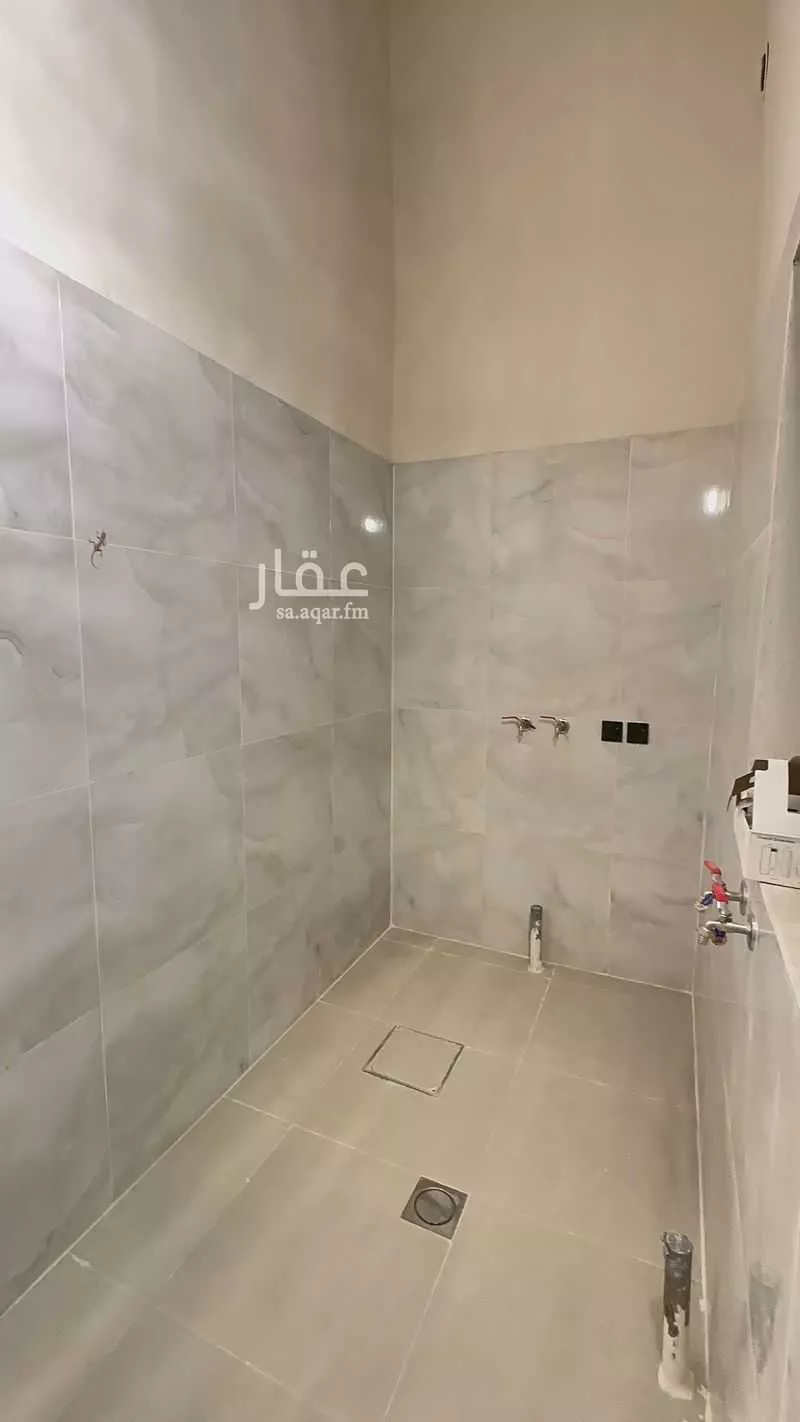دور 7 غرف في طيبة 8