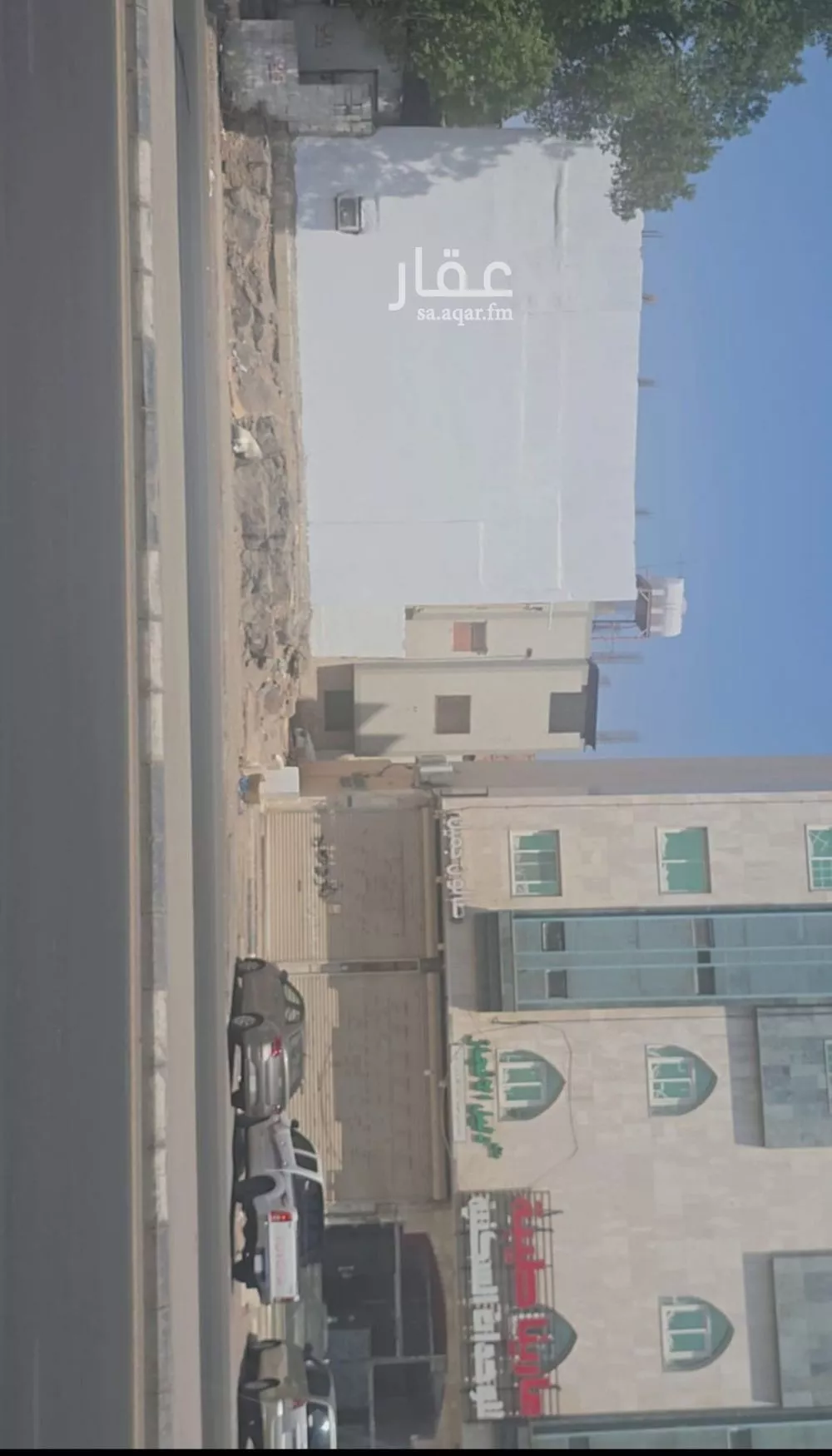 8 bedroom floor in Al Suqya 4